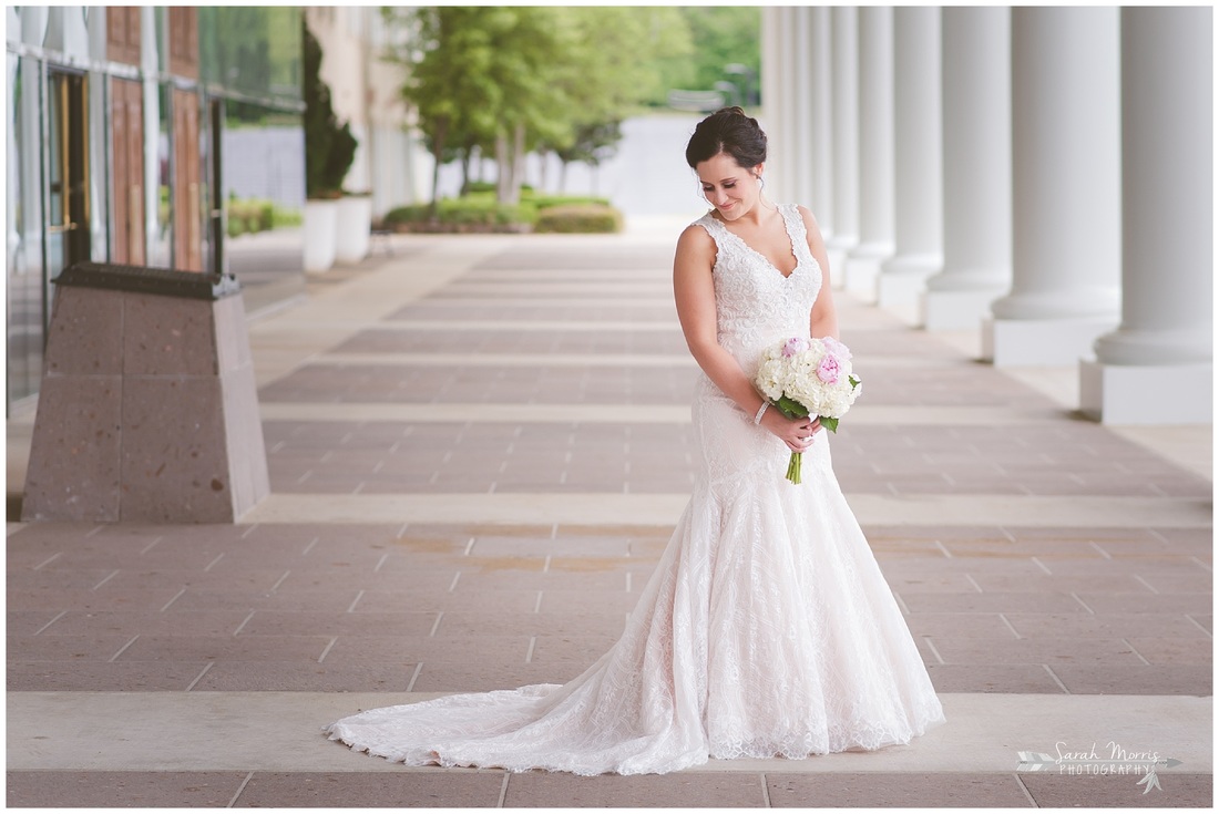 Bridal portraits under the portico at Bellevue Baptist Church
