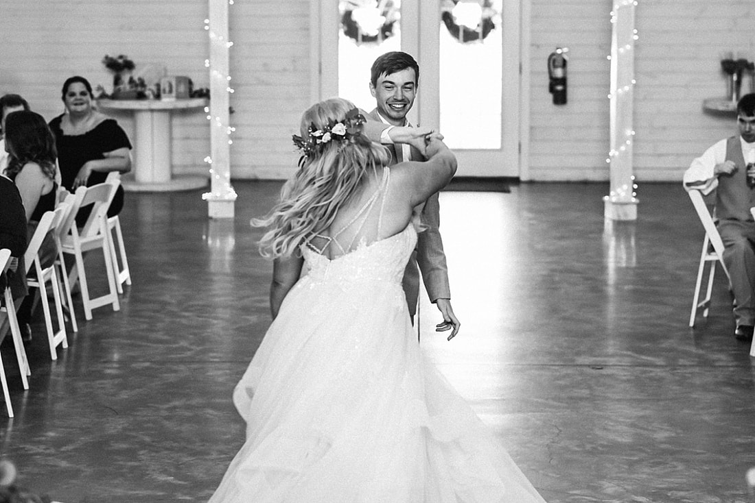 wedding reception photos on love mountain at the wedding barn in arkansas