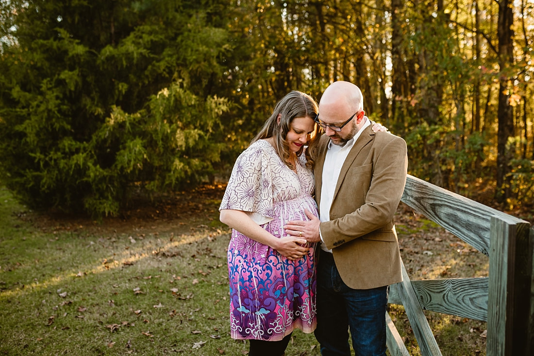 fall maternity photos at Hinton Park in Collierville, TN during golden hour