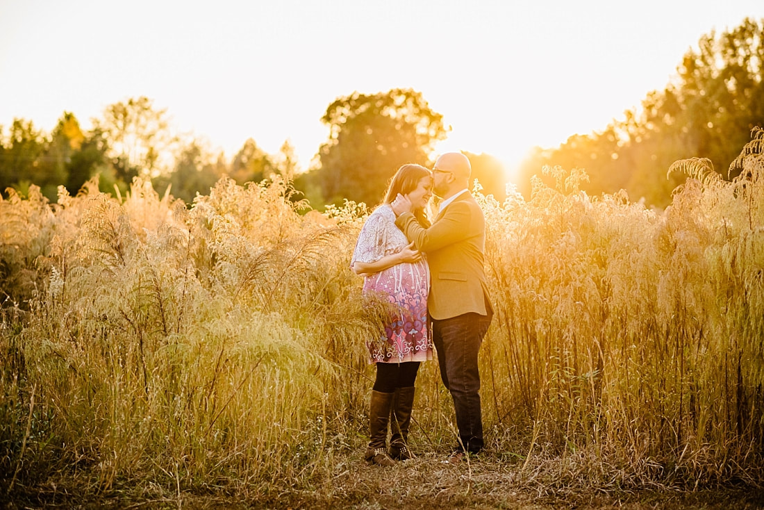 fall maternity photos at Hinton Park in Collierville, TN during golden hour