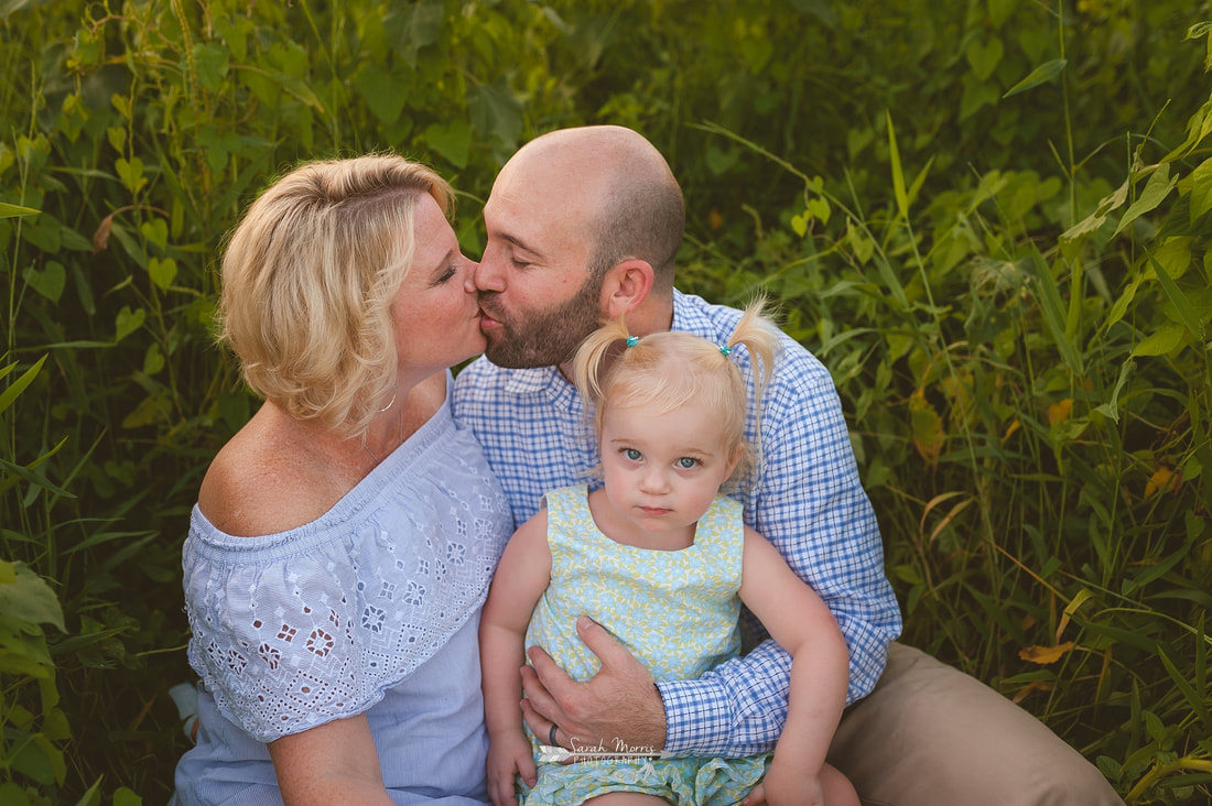 family photos in sunflower field at the agricenter, memphis, tn