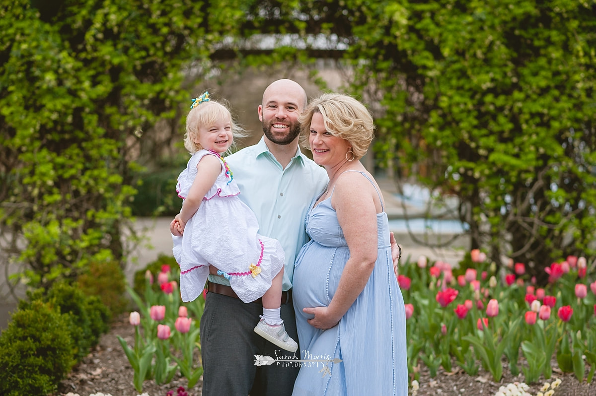 Memphis maternity photography for a rainbow baby at Memphis Botanic Garden by Sarah Morris Photography