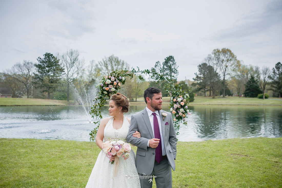 bride and groom at backyard wedding in bartlett, tn , memphis wedding photographer