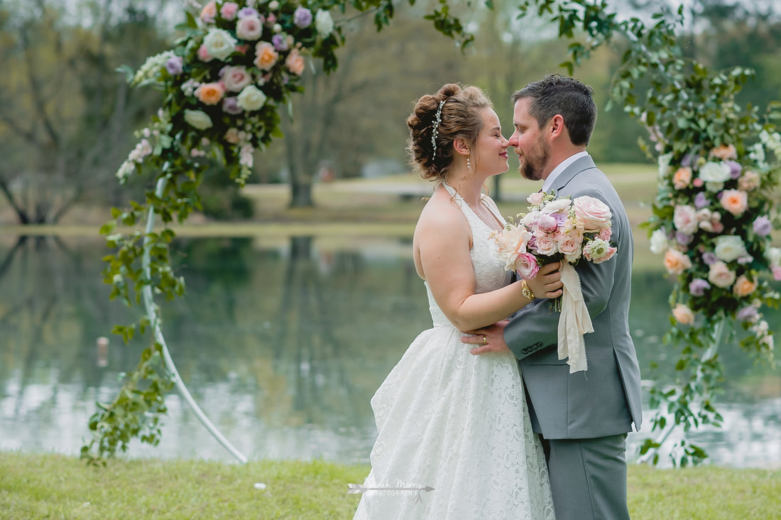 bridal portraits at backyard wedding in bartlett, tn , memphis wedding photographer