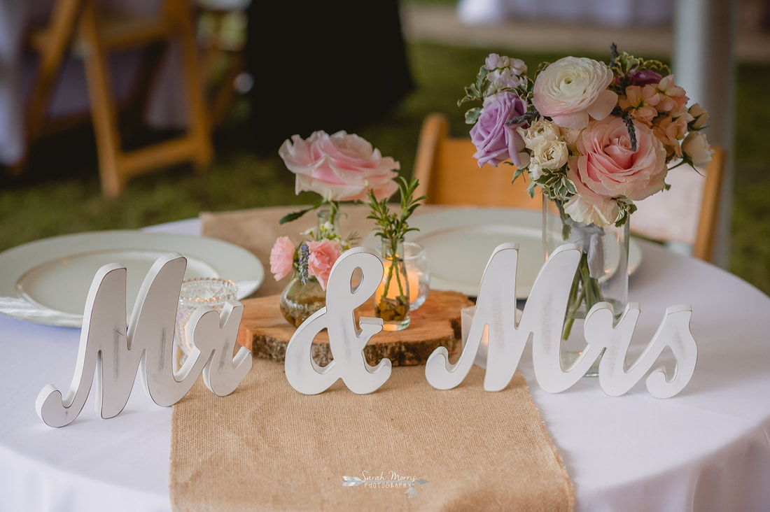 wedding reception at backyard wedding in bartlett, tn , memphis wedding photographer