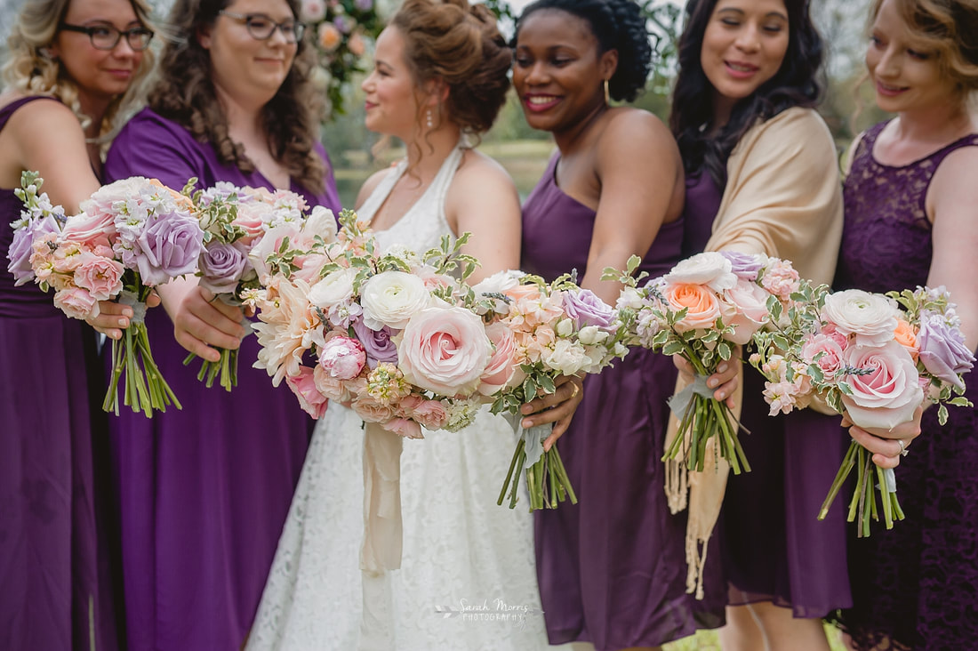 bridal party portraits at backyard wedding in bartlett, tn , memphis wedding photographer