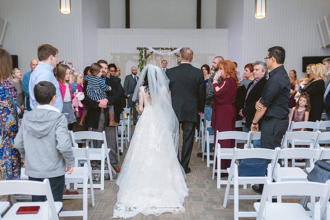 wedding ceremony at Overton Chapel, Memphis Wedding Photographer
