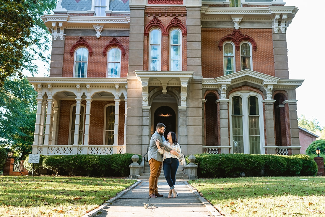 engagement photos on the front porch at Woodruff-Fontaine house in Memphis