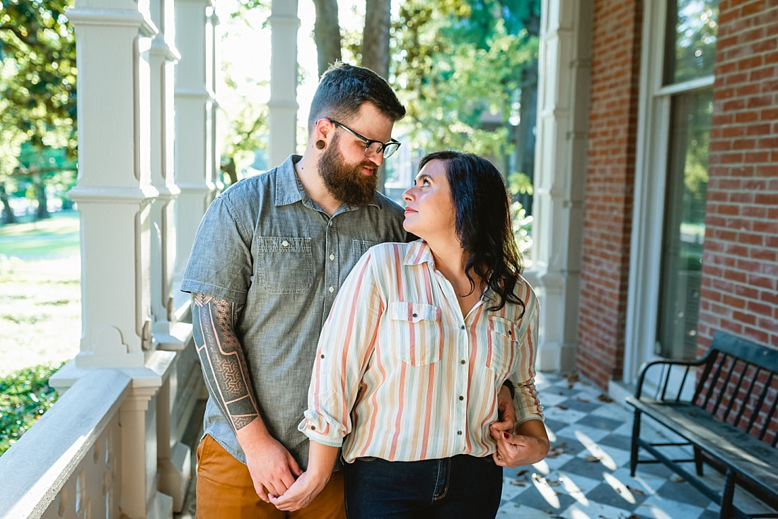 engagement photos on the front porch at Woodruff-Fontaine house in Memphis