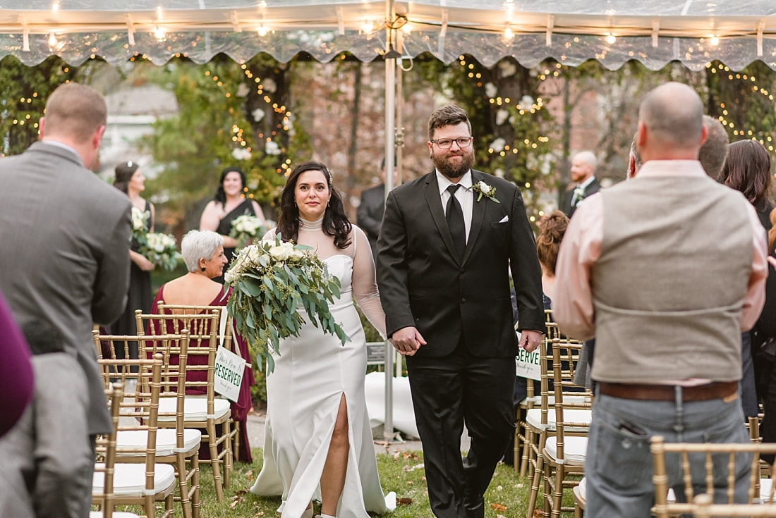 wedding ceremony in the North Garden at Woodruff-Fontaine in Memphis, TN