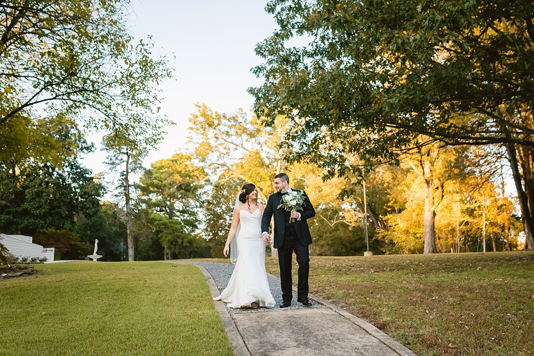 wedding photos at Orion Hill in Arlington, TN