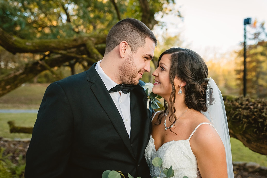 wedding photos at Orion Hill in Arlington, TN