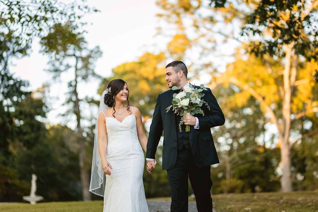 wedding photos at Orion Hill in Arlington, TN