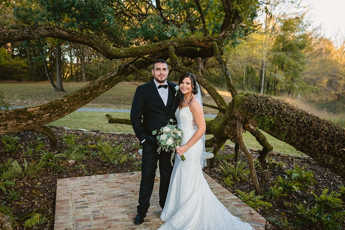 wedding photos at Orion Hill in Arlington, TN