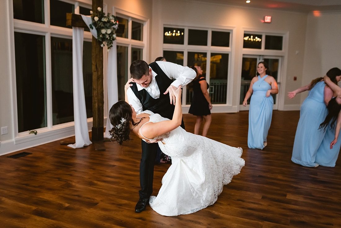 wedding reception at Orion Hill in Arlington, TN