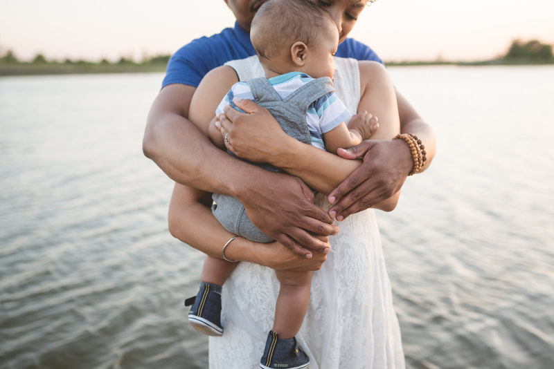 family portrait by the lake at shelby farms, memphis, tn