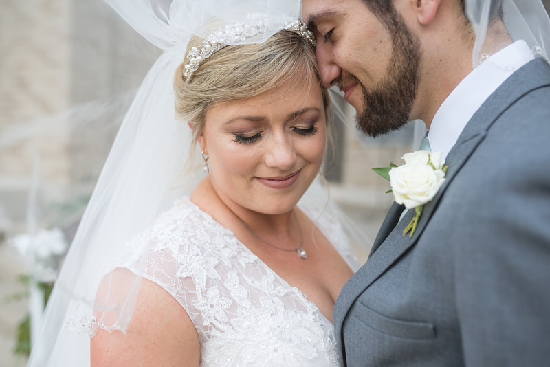 Bride and groom portraits at Annunciation Greek Orthodox Church